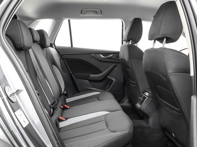 Skoda Kamiq 1.0 TSI 115pk Selection Apple/Android Car Play · P-Sensoren · Cruise Control · DAB · 16'' Inch · Garantie t/m 17-06-2028 of 100.000km