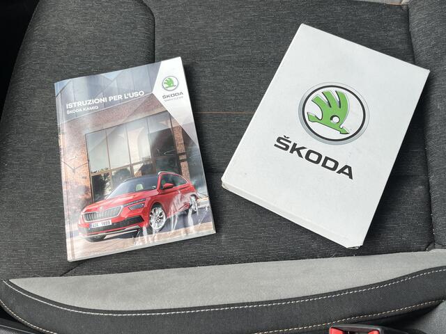 Skoda Kamiq 1.0 TSI Style // NAVI // APPLE CARPLAY - ANDROID AUTO // PDC // CRUISE // CLIMA // ADAPTIVE CRUISE //