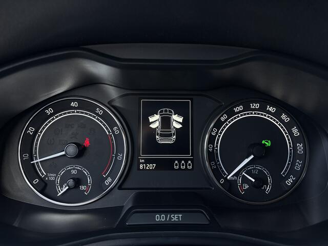 Skoda Kamiq Automaat 1.5-150pk TSI ACT Sport Business/Trekhaak