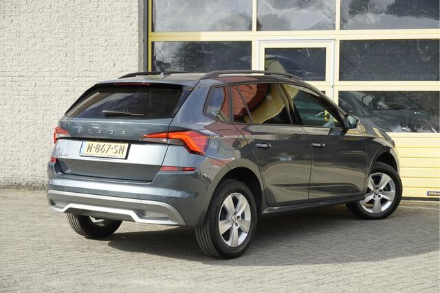 Skoda Kamiq 1.0 TSI Ambition BJ2022 Lmv 16" | Led V+A | Pdc | App-Connect | Airco | Cruise control | Extra getint glas