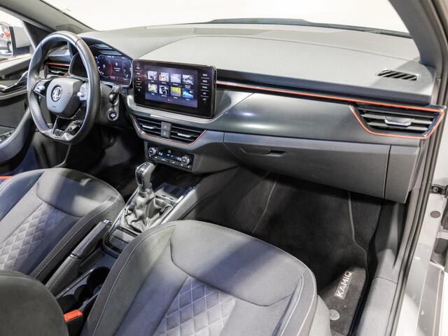 Skoda Kamiq 1.0 TSI Sport Business / 110pk / Panorama dak / Achteruitrij camera / Stoelverwarming /
