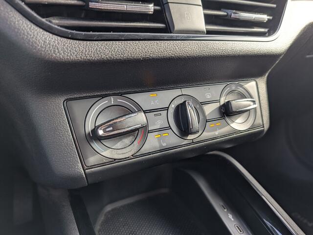 Skoda Kamiq 1.5 TSI | 150PK | Ambition | Trekhaak | Smartlink+ | LED | Camera | PDC | ACC | ECC | Stoelverw. | 16" LM |