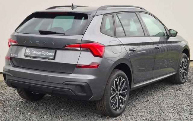 Skoda Kamiq 1.0 TSI Selection Camera achter - Keyless entree - Apple Carplay - Zwarte gril - 17 inch Wielen - Winter Pack - Keyless start - Privacy Glass - Virtual Desk - Zwart dak en A Stijl
