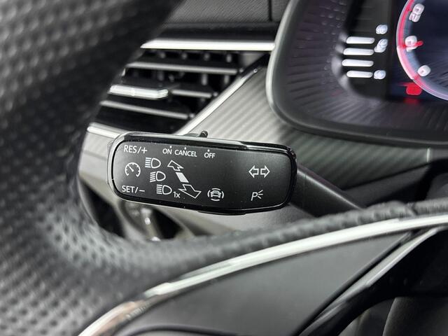 Skoda Kamiq 1.0 TSI Monte Carlo 110PK | Automaat | Panoramadak | Achteruitrijcamera | All Season Banden | Stoelverwarming | Sportstoelen | Apple CarPlay & Android Auto