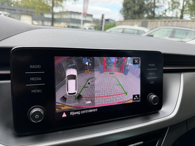 Skoda Kamiq 1.0 TSI *!* CARPLAY/ RADAR/ CAMERA/ KEYLESS/ STOELVERWARMING *!*