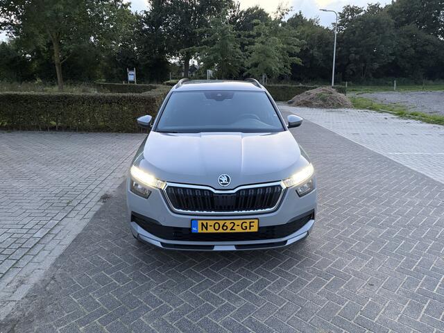 Skoda Kamiq 1.0 TSI Sport Business Nardo Navi Cruise App Camera Clima Pdc Nap