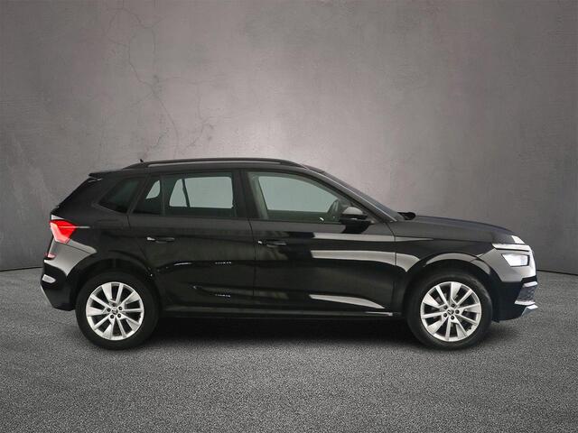 Skoda Kamiq Ambition 1.0 TSI 110pk Trekhaak, Cruise control, LED koplampen, App connect, Airco, DAB, Radio, Bluetooth
