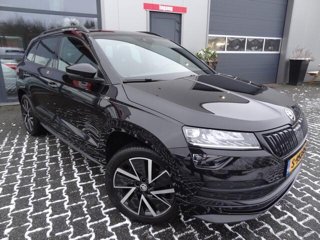 Skoda Karoq 2.0 TSI 4x4 Sportline Business | PANORAMA | VIRT.COCKPIT | NAVI | CAMERA | CANTON HI-FI