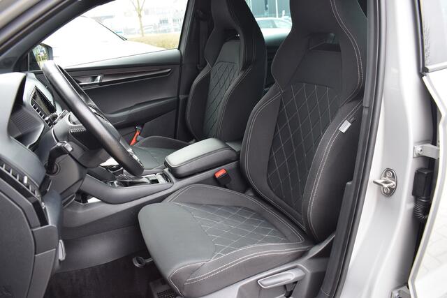 Skoda Karoq 1.5 TSI 150pk DSG Sportline | Panoramadak | Camera