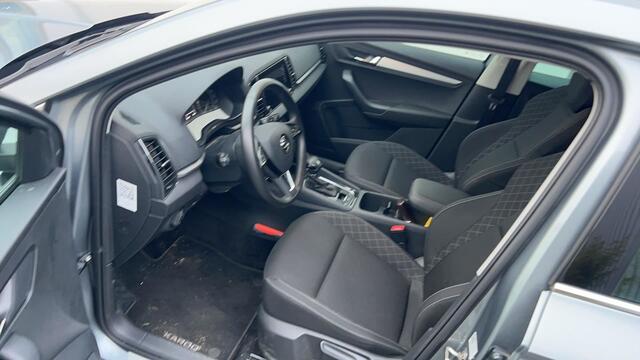 Skoda Karoq 1.0 TSI 110pk Ambition Business DSG / Navigatie / Stoelverwarming / Trekhaak / 1e Eigenaar