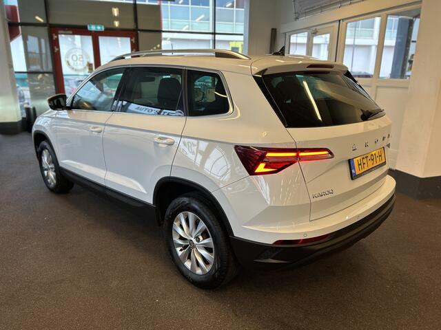 Skoda Karoq 1.5 TSI ACT Business Edition | Automaat | Digital dashboard | Adaptieve cruise control | Achteruitrijcamera | Climate control | Apple carplay | Full LED