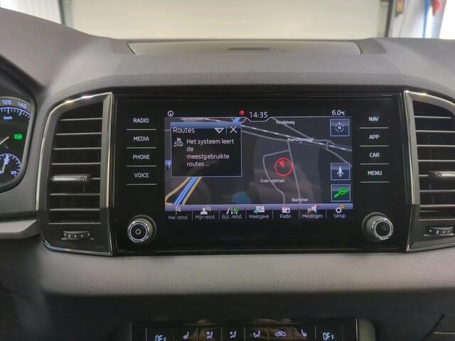 Skoda Karoq 1.0 TSI Ambition Business Navigatie Parkeersensoren Cruise Control Stoelverwarming Lichtmetalen velgen Climate Control