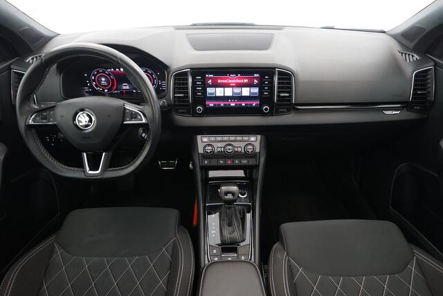 Skoda Karoq 1.5 TSI ACT Sportline Business | ACC | Pano | Trekhaak