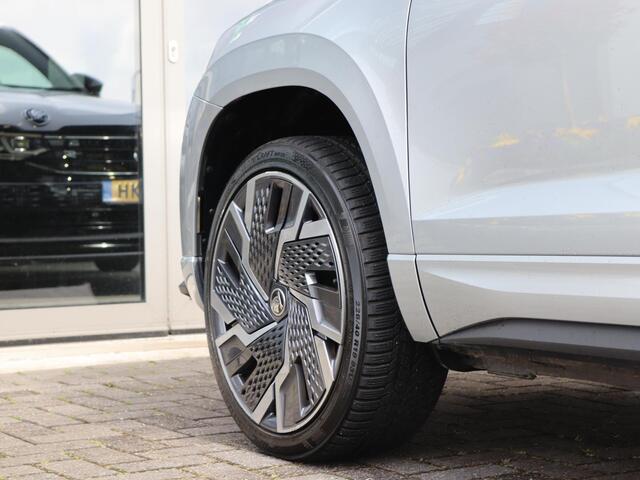 Skoda Karoq 1.5 TSI 150 pk DSG ACT Sportline Business | Navigatie | SmartLink | Camera | Climatronic | Adaptive Cruise | 19'' LM | LED | Keyless | Fabrieksgarantie tot 27-07-2026 of 60.000km |