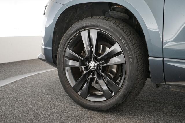 Skoda Karoq 1.5 TSI ACT Sportline Business | ACC | Blind-spot | Elek. achterklep
