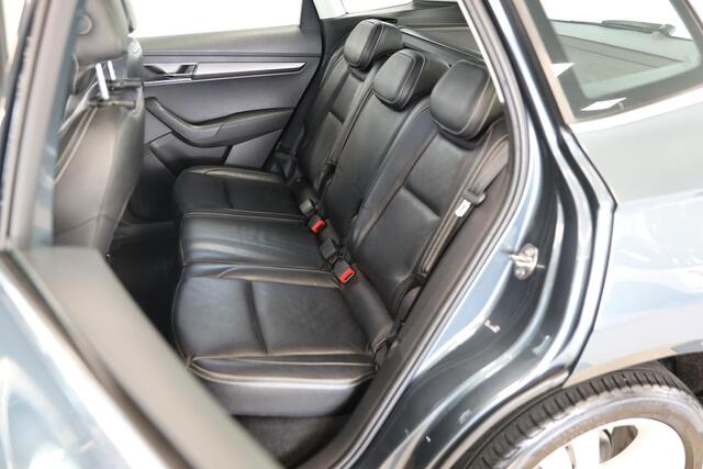 Skoda Karoq 1.5 TSI ACT Style Business | Trekhaak | Leer