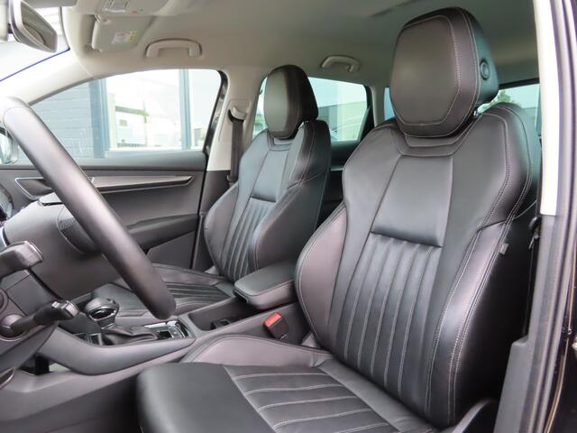 Skoda Karoq 1.5 TSI ACT Style DSG | Lederen bekleding | elektrisch verstelbare stoel + geheugen | camera | stoelverwarming |