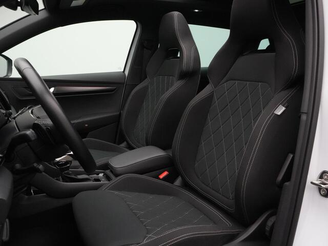 Skoda Karoq 1.5 TSI 150 pk DSG ACT Sportline Business | Panoramadak | Achteruitrijcamera | Navigatie | Stoelverwarming | Adaptive Cruise | Keyless Entry