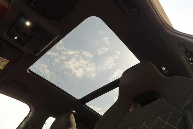 Skoda Karoq 1.5 TSI 150pk DSG Sportline Business -PANO-ECC-