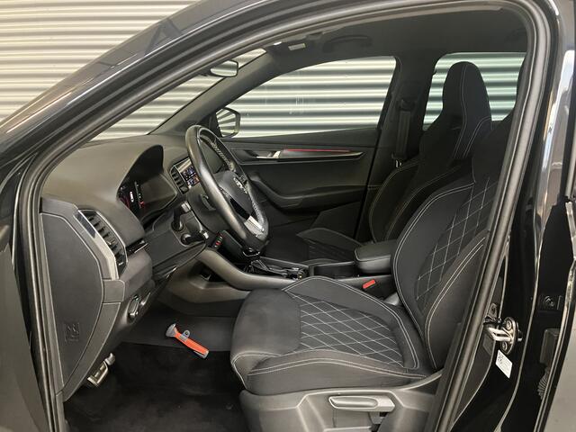 Skoda Karoq 1.5 TSI SPORTLINE/BLACK/KEY-LESS/TREKH/DIGI CP/DODEHOEK/CAM/PDC/ENZ