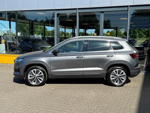 Skoda Karoq 1.5 TSI Business Edition - panorama - camera - adaptive cruise