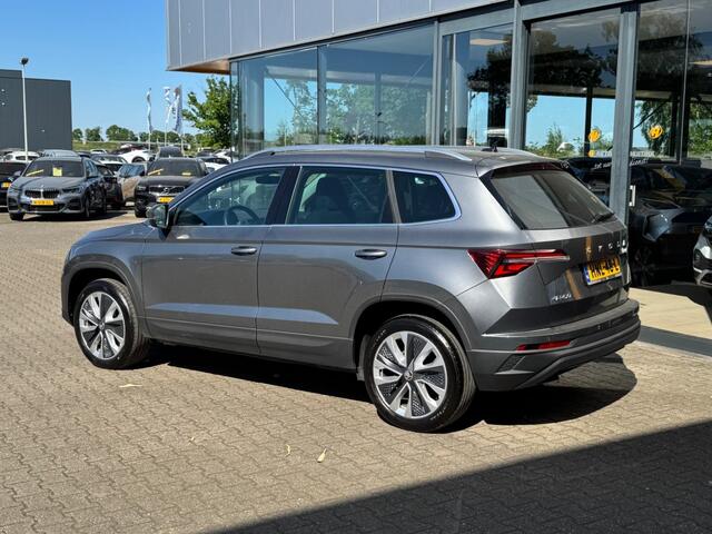 Skoda Karoq 1.5 TSI Business Edition - panorama - camera - adaptive cruise
