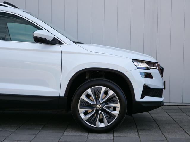 Skoda Karoq 1.5 TSI ACT 150pk Sportline Business Automaat Adaptive Cruise / Apple Carplay / Schuifdak