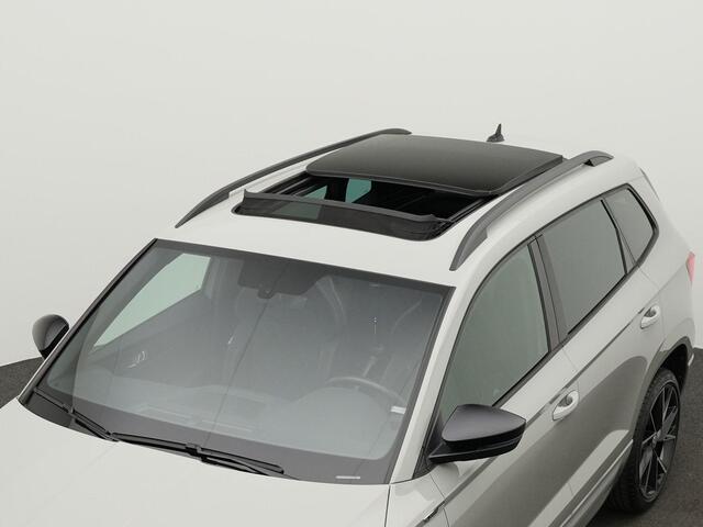 Skoda Karoq Sportline Business 1.5 TSI 150 pk DSG | Panoramadak | Trekhaak | Stoelverwarming | Achteruitrijcamera | Navigatie | Driving Mode Selection | 19 inch