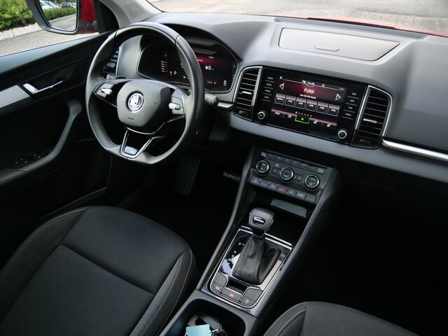 Skoda Karoq 1.5 TSI 150pk ACT Sportline Business Automaat Schuifdak / Keyless / Apple Carplay