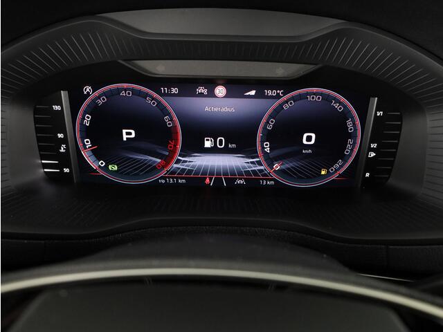Skoda Karoq Sportline Business 1.5 TSI 150 pk 7 versn. DSG | Dode hoek sensoren | Adaptive Cruise Control | Elektrische achterklep