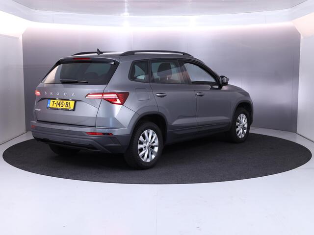 Skoda Karoq 1.0 TSI Business Edition 110 pk | Verlengde garantie | Navigatie | Parkeersensoren | Achteruitrijcamera | LED koplampen |