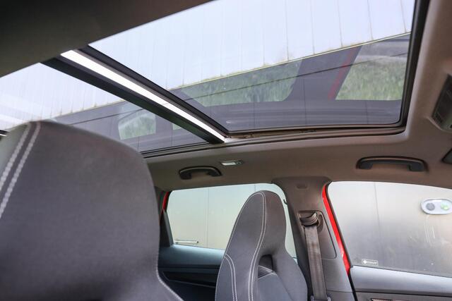 Skoda Karoq 1.5 TSI 150PK DSG Sportline ? Pano ? LED ? ACC