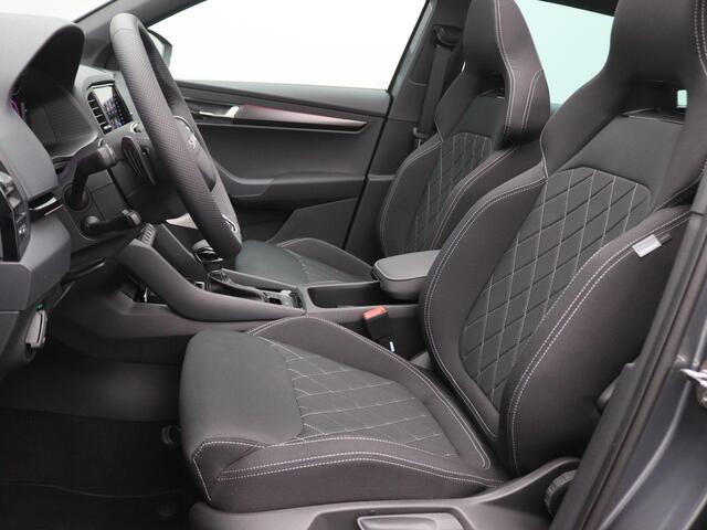 Skoda Karoq 1.5 TSI ACT Sportline Business 150PK DSG Pano-Schuifdak, Adaptieve Cruise Controle, Keyless, Virtual Pedal, Achteruitrijcamera, Stoel-Stuurverwarming, Side Assist, Trekhaak, 19" LM Velgen