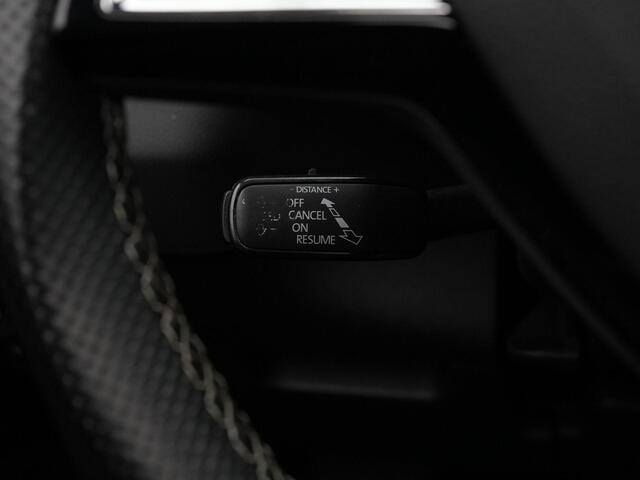 Skoda Karoq 1.5 TSI 150 pk DSG Sportline Business | Panoramadak | Canton Sound | Navigatie Columbus | Stoel-/achterbankverwarming