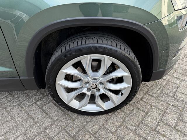 Skoda Karoq 1.5 TSI ACT St. Bus. NAP Automaat Pano Trekhaak Canton ACC Led