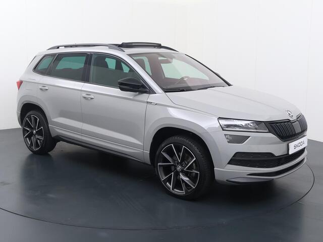 Skoda Karoq 1.5 TSI ACT Sportline Business | 150 PK | Automaat | Panoramadak | Trekhaak wegklapbaar |