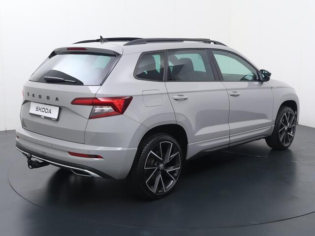 Skoda Karoq 1.5 TSI ACT Sportline Business | 150 PK | Automaat | Panoramadak | Trekhaak wegklapbaar |