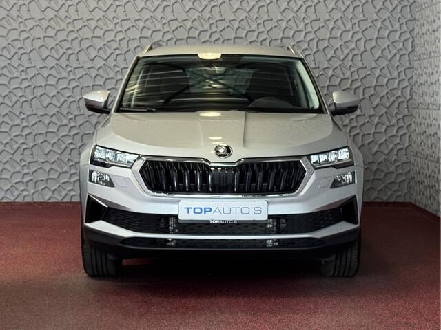 Skoda Karoq 1.5 TSI 150PKLED VIR.COCKPIT CARPLAY NAVI CAMERA ELEK.KLEP STOEL/STUUR VERW. LMV 2025