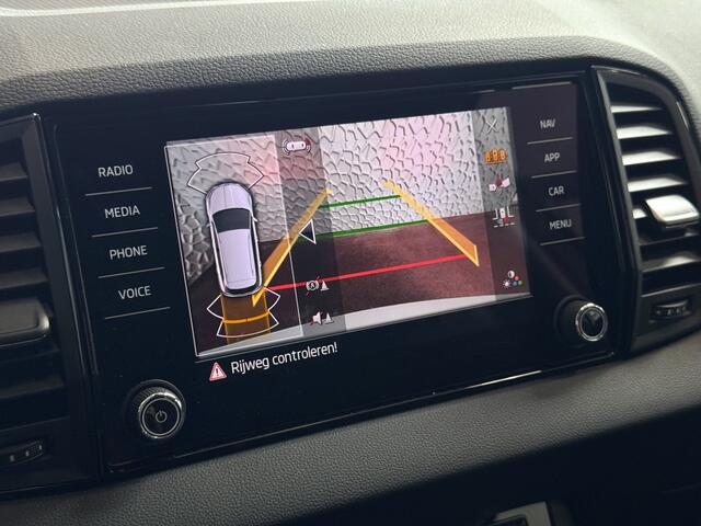 Skoda Karoq 1.5 TSI 150PKLED VIR.COCKPIT CARPLAY NAVI CAMERA ELEK.KLEP STOEL/STUUR VERW. LMV 2025