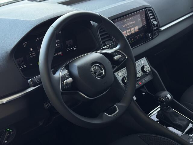 Skoda Karoq 1.5 TSI 150PKLED VIR.COCKPIT CARPLAY NAVI CAMERA ELEK.KLEP STOEL/STUUR VERW. LMV 2025