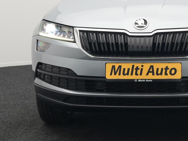 Skoda Karoq 1.5 TSI ACT Style 150 pk DSG | Adaptive Cruise | RS Sportstoelen Verwarmd | Camera | Navigatie | Carplay | Virtual | Climate Control | DAB | Keyless |