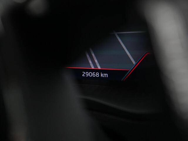 Skoda Karoq 1.5 TSI 150 pk DSG ACT Sportline Business | Adaptief onderstel | Matrix LED | Stuur-/stoelverwarming | Adaptive Cruise