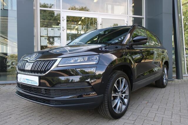 Skoda Karoq 1.5 TSI 150PK, Trekhaak, Apple Carplay/ Android Auto, Navi, LED, etc.