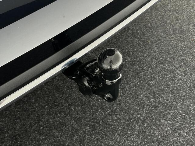 Skoda Karoq 1.5 TSI 150pk DSG ACT Sportline Business Trekhaak Camera Keyless Virtual Cockpit Navigatie