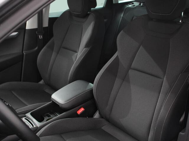 Skoda Karoq 1.5 TSI 150pk DSG Ambition | Navigatie | Apple Carpla/Android Auto | Camera | Climate Control | Adaptive Cruise control | Lichtmetalen Velgen