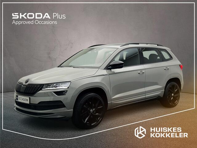 Skoda Karoq Sportline Business 1.5 TSI 150pk DSG Automaat Trekhaak, Panoramadak, Adaptive cruise control, Navigatie, Achteruitrijcamera, Stuurwiel verwarmd, LED koplampen