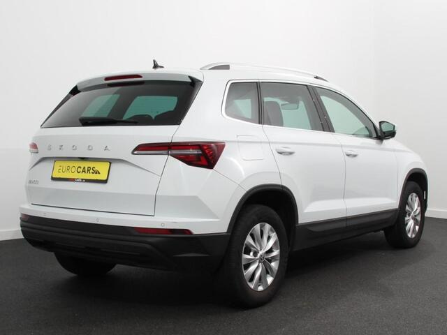 Skoda Karoq 1.5 TSI 150pk DSG Ambition | Navigatie | Apple Carpla/Android Auto | Camera | Climate Control | Adaptive Cruise control | Lichtmetalen Velgen