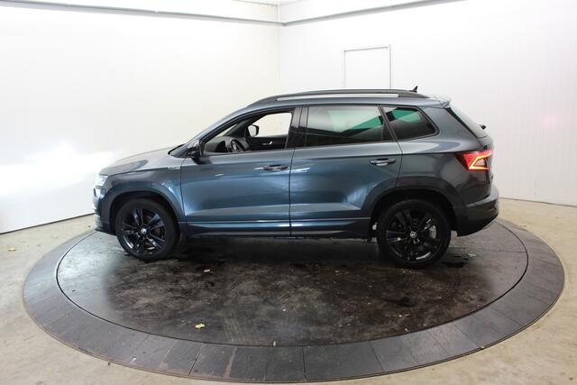 Skoda Karoq 1.5 TSI ACT Sportline Business Sport Stoelen Virtual Cockpit Camera Navi Stoelverwarming