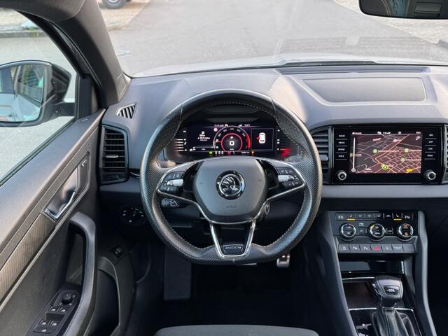 Skoda Karoq 1.5 TSI ACT DSG SPORTLINE BUSINESS Trekhaak Panoramadak