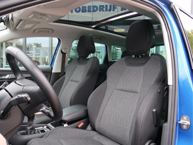 Skoda Karoq 1.0 TSI Business Edition Plus | panorama | trekhaak |
